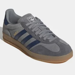 Gazelle Indoor