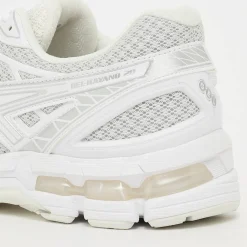 GEL-KAYANO 20