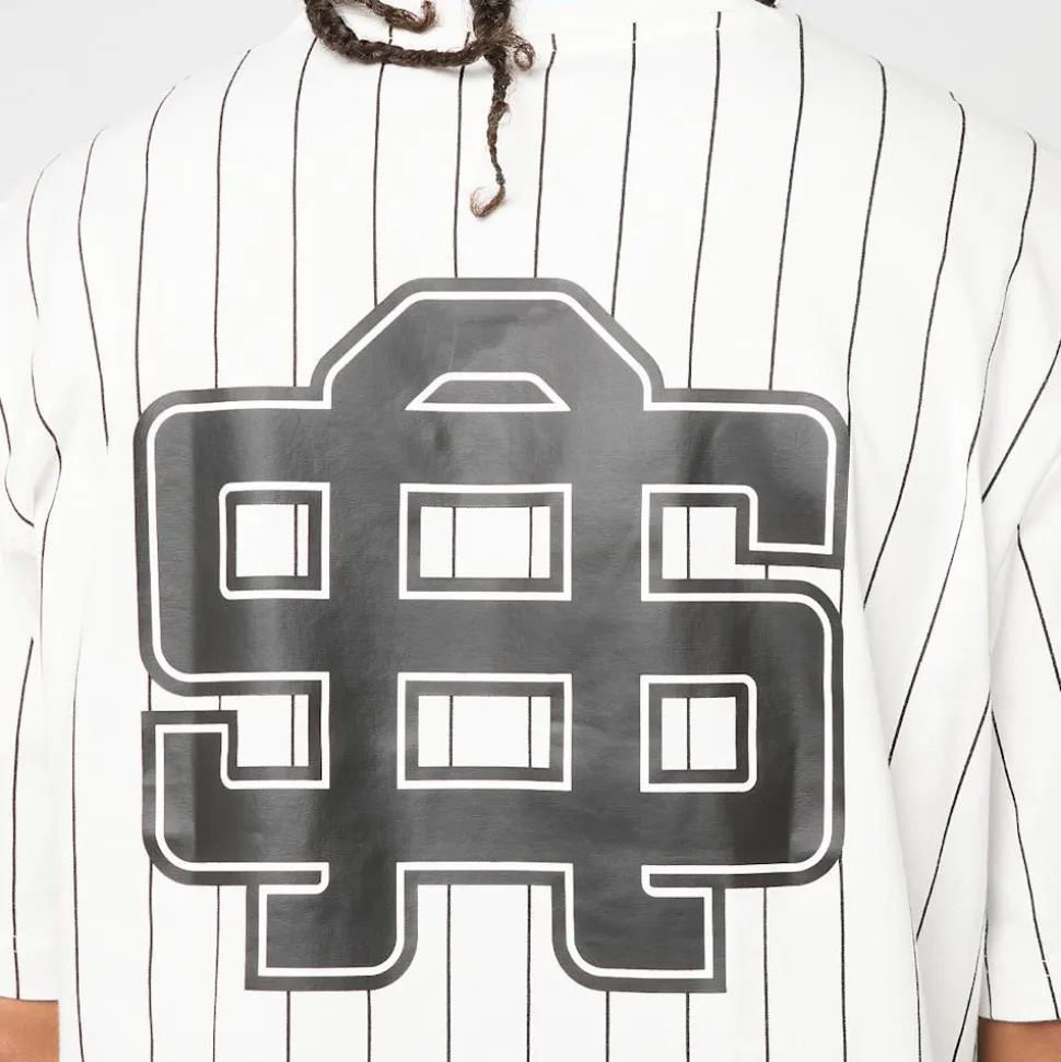 Graphics Tee