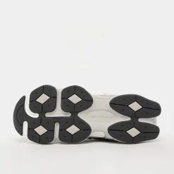 9060 (GS)