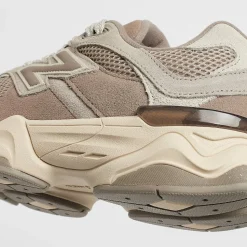 9060 (GS)