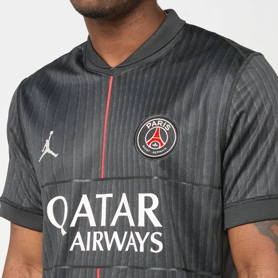 Hakimi / No. 2 / PSG Jordan Fourth Stadium 2025/26