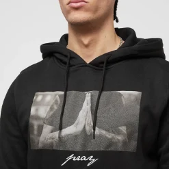 Hooded-Sweatshirt Pray