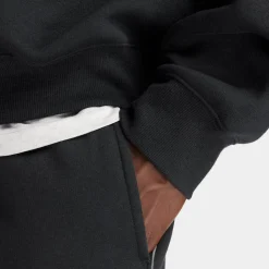 Linear Graphic Fleece Crew