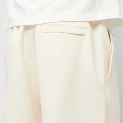 Neuclassics Short