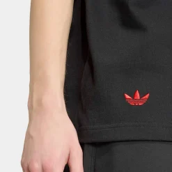 Neuclassics Tee