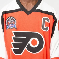 NHL Dark Jersey Flyers 1996 Eric Lindros Phil. Flyers