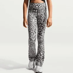 One Dri-FIT Flared Leggings