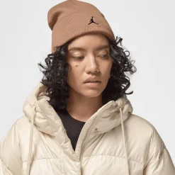 Peak Essential Beanie
