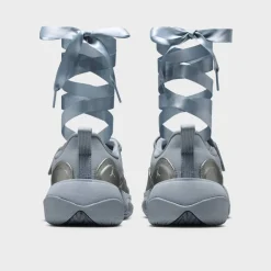 Pointe