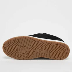 Shadow Skate Low