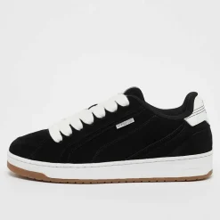 Shadow Skate Low
