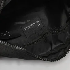 Signature Essential Hip Bag