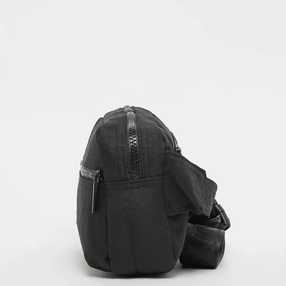 Signature Essential Hip Bag