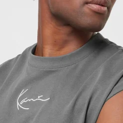Small Signature Essential Sleeveless Tee