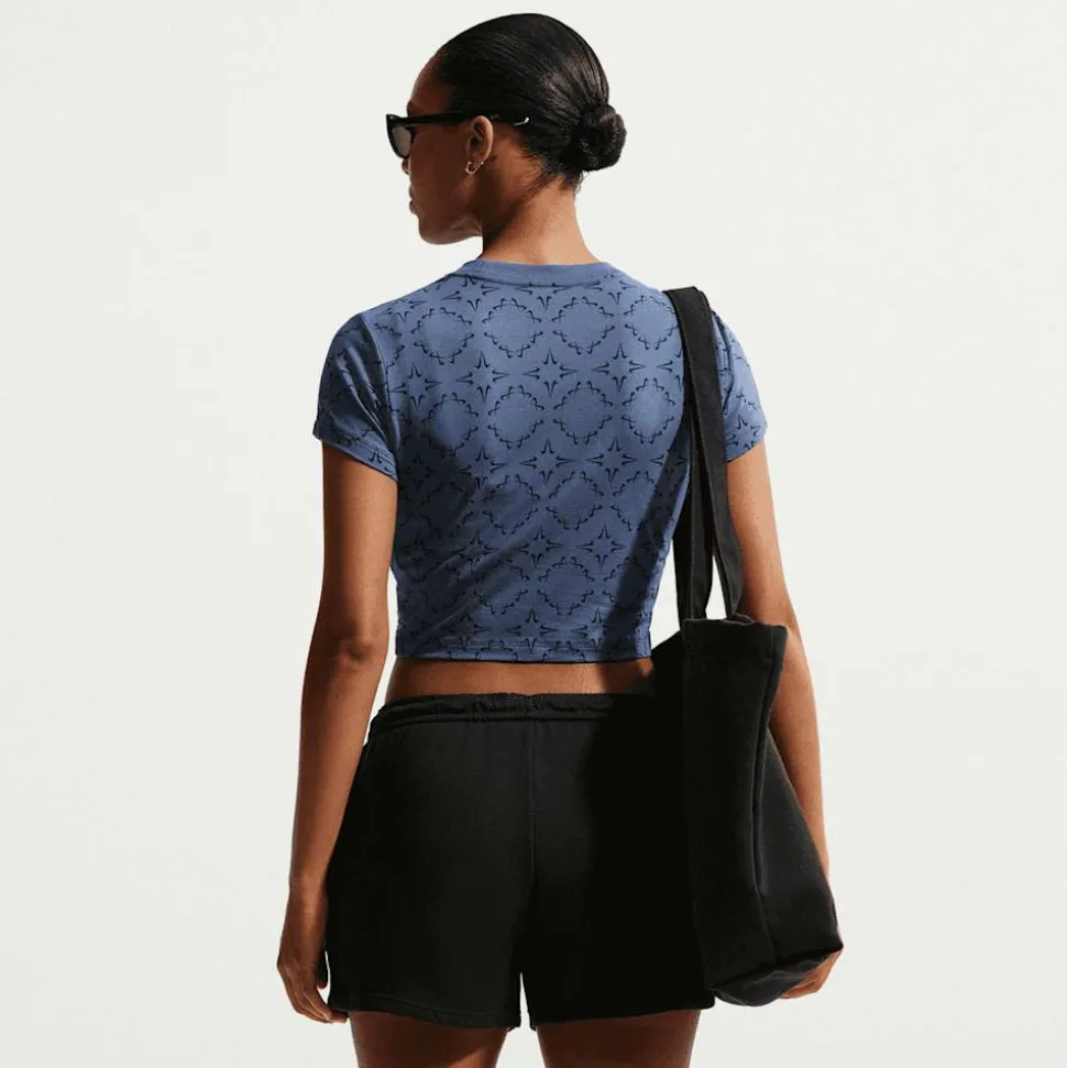 Sportswear Chill Knit Cropped T-Shirt