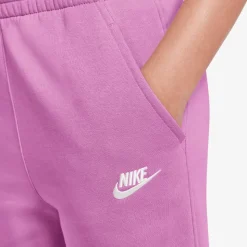 Sportswear Club Fleece Wide-Leg Low Brand Read Pant