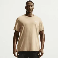 Sportswear Club T-Shirt