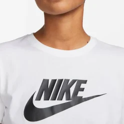 Sportswear Essentials Logo T-Shirt