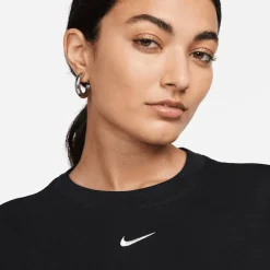 Sportswear Essential Tee LBR