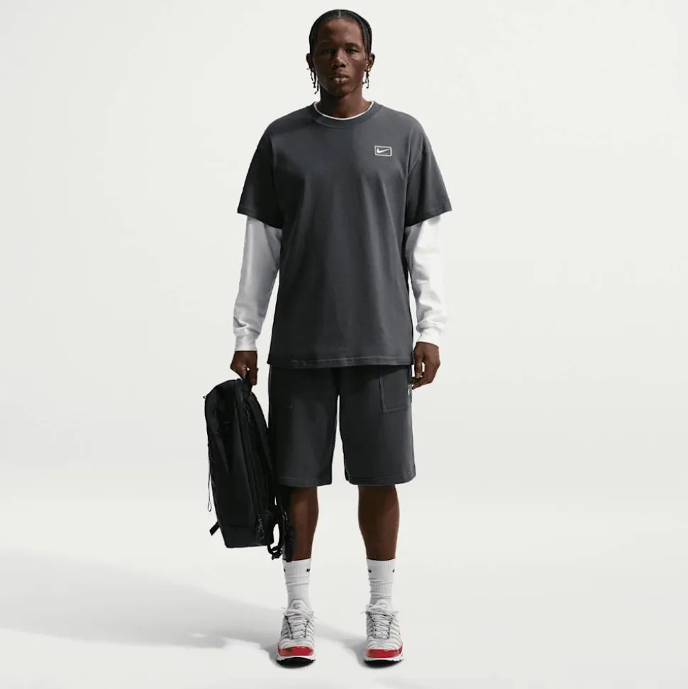 Sportswear Graphic Shortsleeve Tee