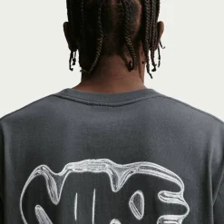 Sportswear Graphic Shortsleeve Tee