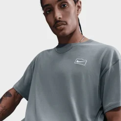 Sportswear Graphics T-Shirt