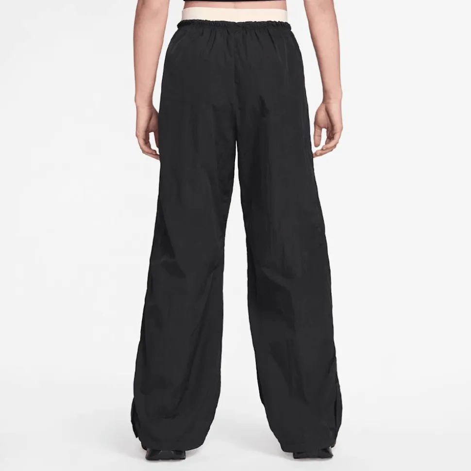 Sportswear Parachute High Rise Pant