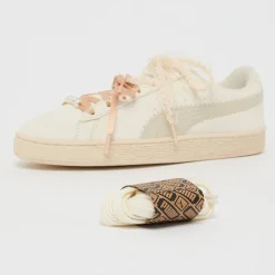 Suede Bloom