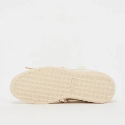 Suede Bloom