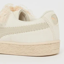 Suede Bloom