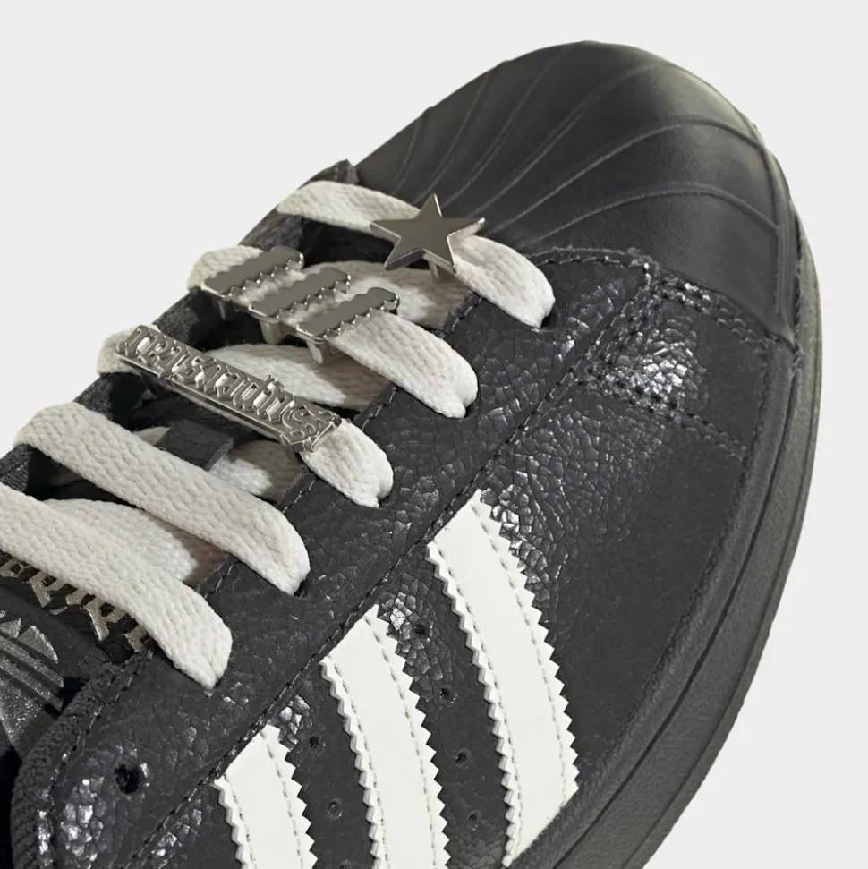 Superstar II