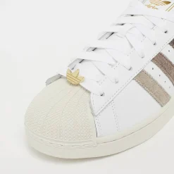 Superstar II