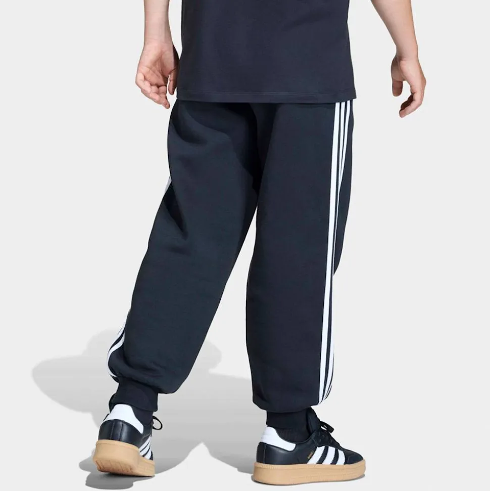 Superstar Oversized Trackpants