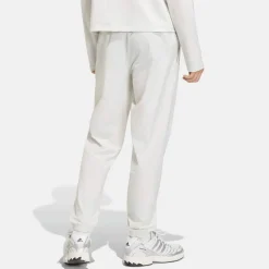 Tech Essential Woven Trackpant