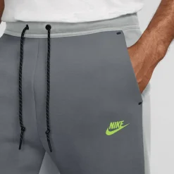 Tech Fleece Joggers