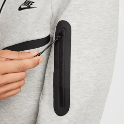 Tech Fleece Windrunner