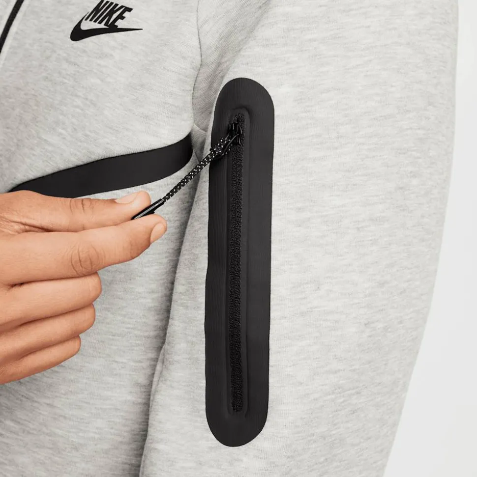 Tech Fleece Windrunner