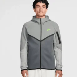 Tech Fleece Windrunner Full-Zip Jacket