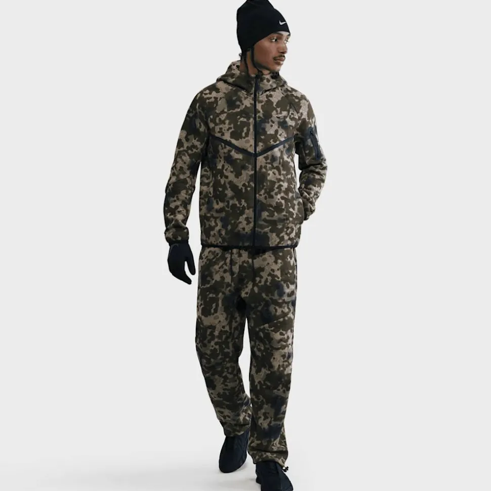 Tech Full-Zip Fleece Camo Windrunner Jacket