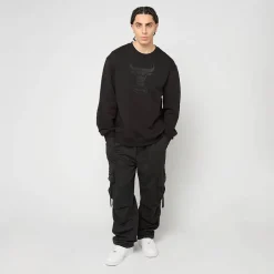 Tonal Logo Crew Chicago Bulls