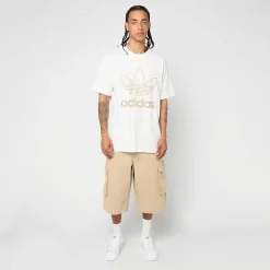 Trefoil Tee