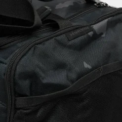 Undeniable 5.0 Duffle Small