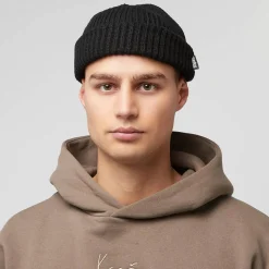 Woven Flag Label Basic Fisherman Beanie